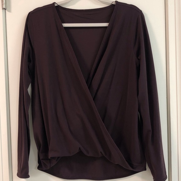 Lululemon Full Freedom Long Sleeve 8 - Picture 7 of 8